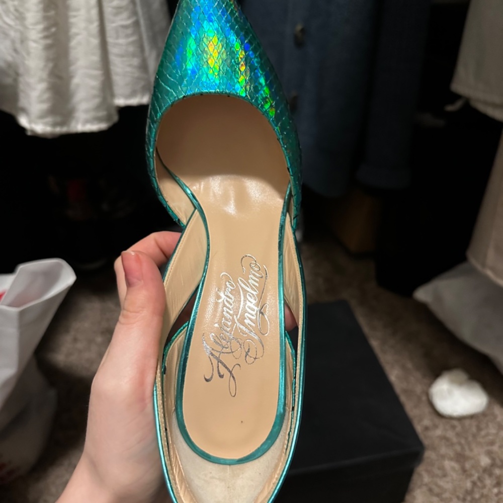 High heels - Picture 7 of 12